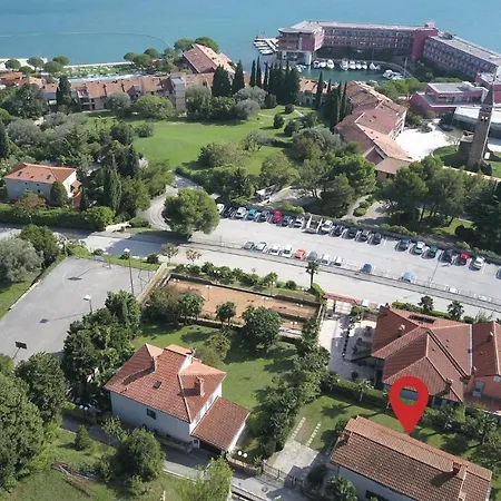 1 Bedroom Lovely In Apartamento *